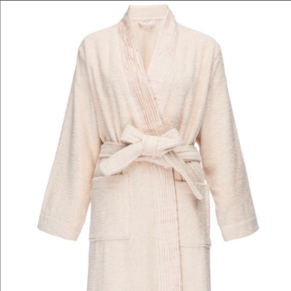 Pure Fiber Terry Robe Size S/M - Picture 7 of 7